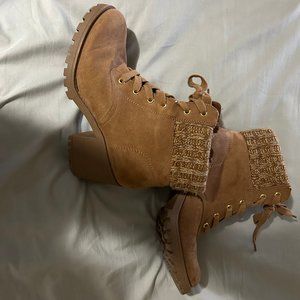 ...meToo RHYME Boots size 6.5